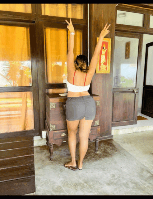69f6bbd37063bd9wXJmn7aI1777777619.gif
